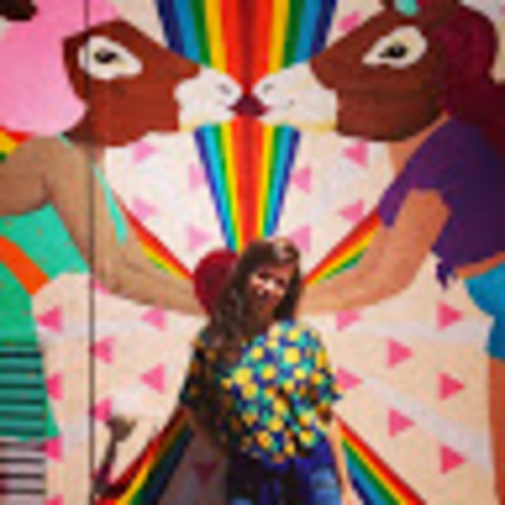 Meet your Posher, Jennifer